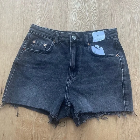 NWT  TOPSHOP MOM BLACK SHORTS - 6 - Picture 5 of 11